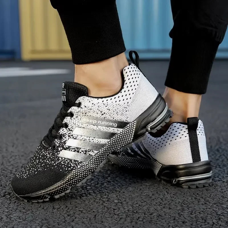 Men’s Street Board Shoes – Eye-Catching Color, Breathable & Anti-Slip