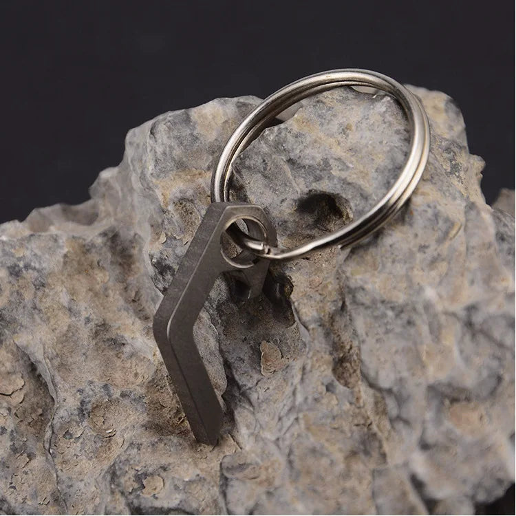 EDC Mini Bottle Opener – Lightweight Keyring Pocket Tool