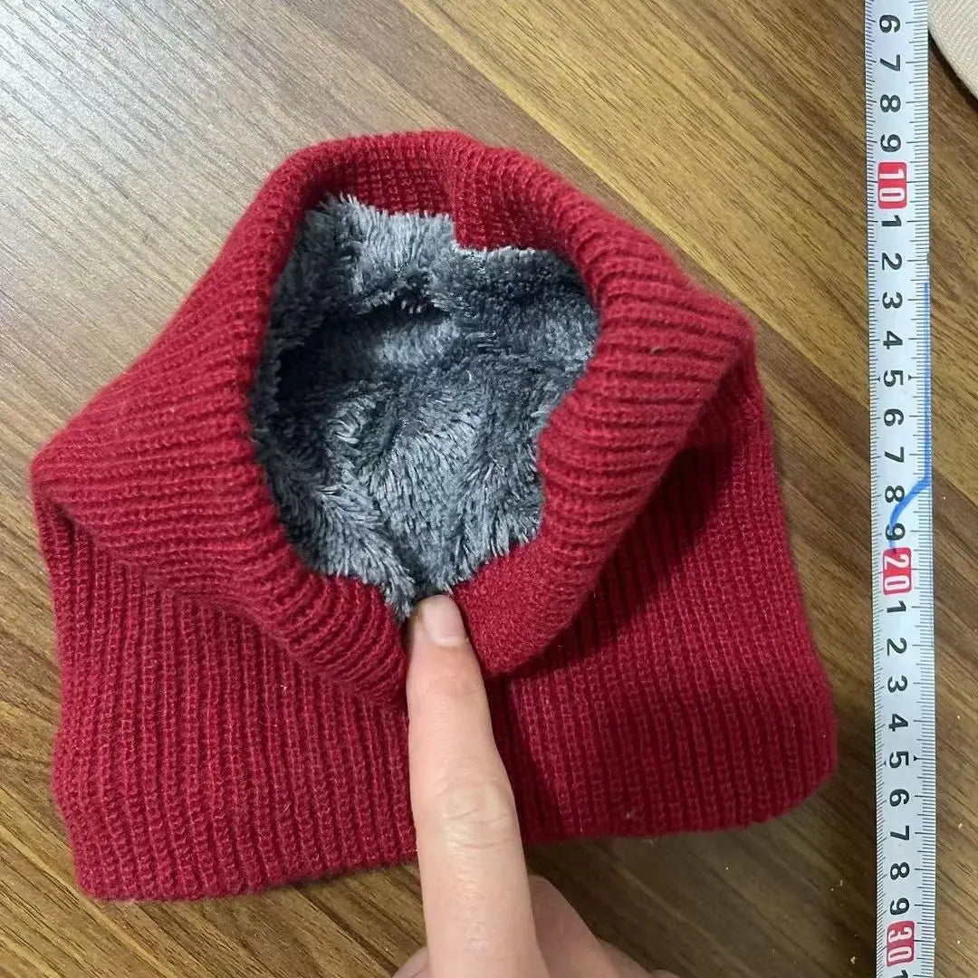 Unisex Knitted Neck Warmer – Winter Sports Scarf & Face Cover